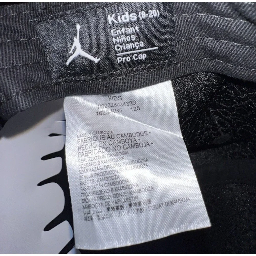 (12)Air JORDAN Metal JUMPMAN Kids 8-20 Black/Red Cap Hat Adjustable Snapback